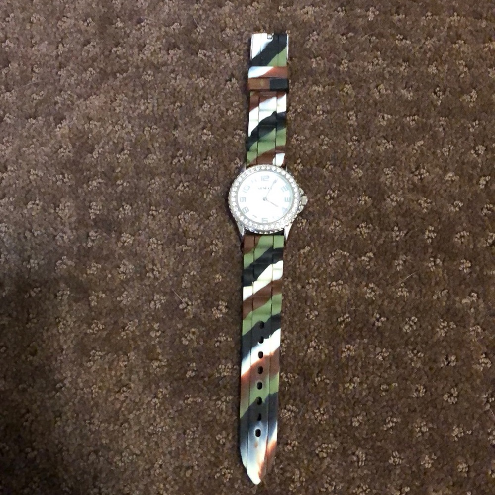 4 for $15! Camouflage women's watch!